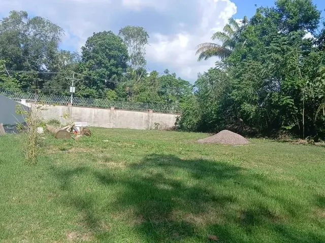 Imagem: Terreno / Lote Disponível com 547M²
