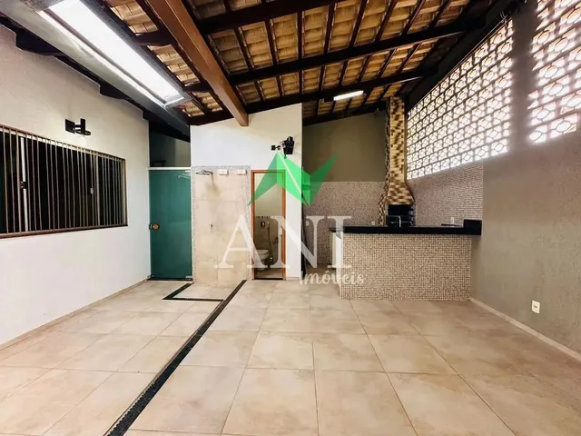 Imagem: Ótima Casa Térrea a Venda, 3 Suítes