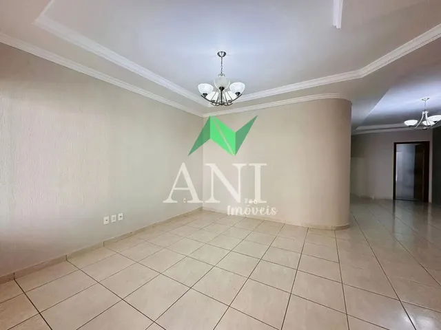 Imagem 7: Ótima Casa Térrea a Venda, 3 Suítes, Armários e Churrasqueira, Setor Sudoeste