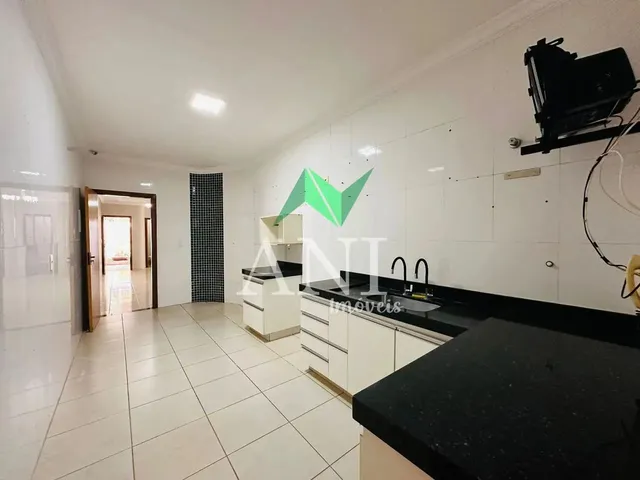 Imagem 12: Ótima Casa Térrea a Venda, 3 Suítes, Armários e Churrasqueira, Setor Sudoeste