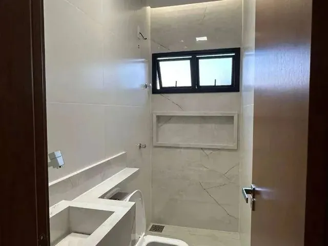 Imagem 4: Casa com 4 Dormitórios À Venda, 224 M² por R$ 1.600.000,00 - Vila Rosa - Goiânia/Go