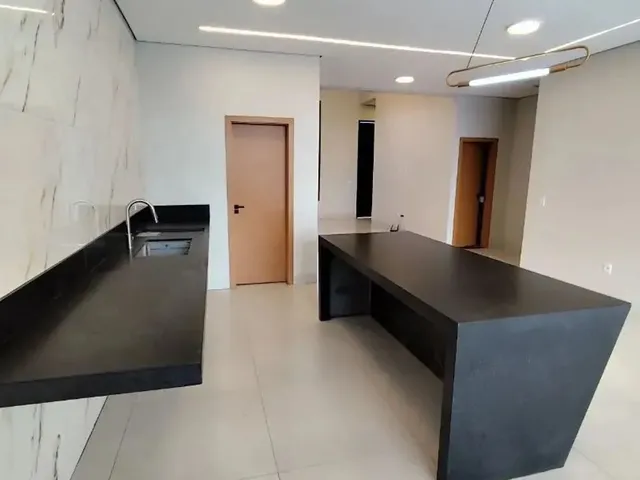 Imagem 4: Casa Térrea 3 Suítes - Faiçalville - Piscina Aquecida e Ponto Carro Elétrico