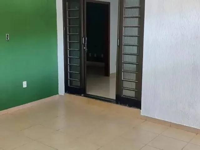 Imagem 16: Casa Setor União 3 Quartos Sendo 02 Suítes Lajotada Armários Frente Praça Prox Av T-9