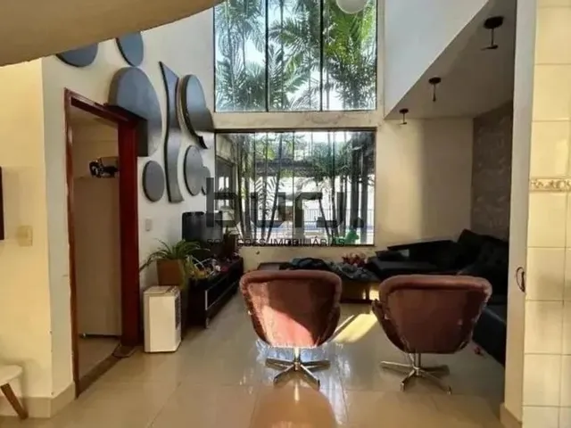 Imagem: Sobrado de Alto Padrão com 3 Quartos