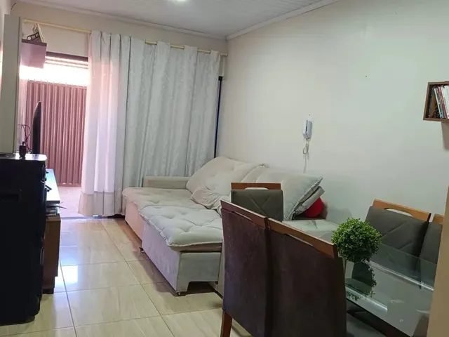 Imagem: Casa de 3 Quartos em Condomínio Fechado
