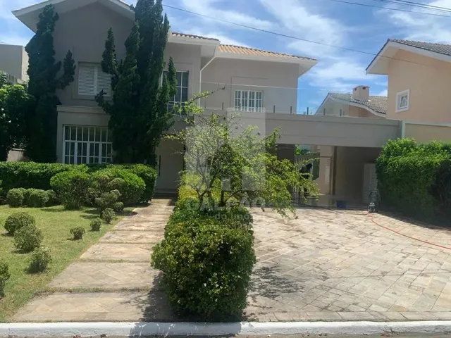 Imagem: Belíssima Residência em Alphaville Residencial
