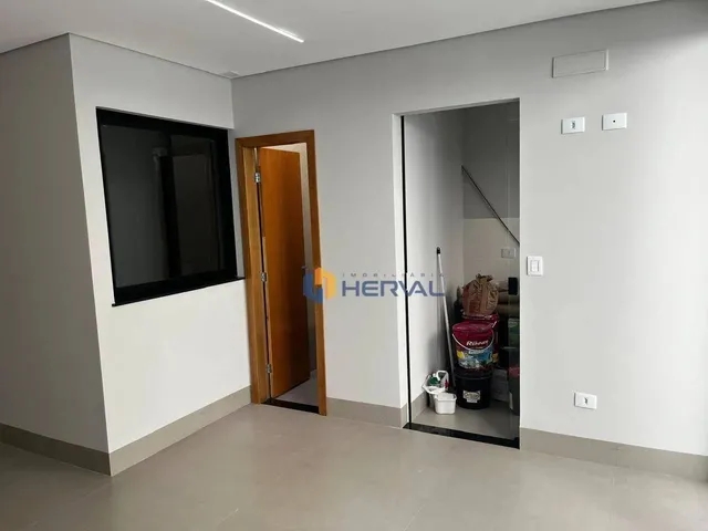Imagem 2: Casa com 3 Quartos À Venda, 107 M² por R$ 645.000 - Jardim Paris - Maringá/Pr