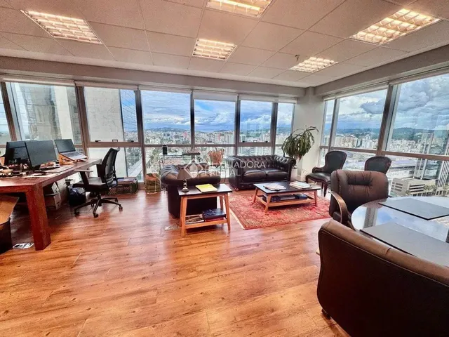 Imagem 3: Conjunto Comercial com 54M2 Privativos, Vista Imperdível para o Rio e Cidade a Venda No