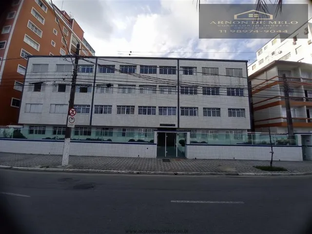 Imagem: O apartamento possui 2 Dormitórios, 1 Banheiro, 1 Vaga na