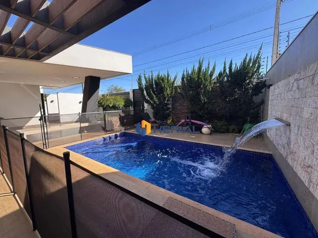 Imagem: Casa com 3 Quartos À Venda, 217 M² por
