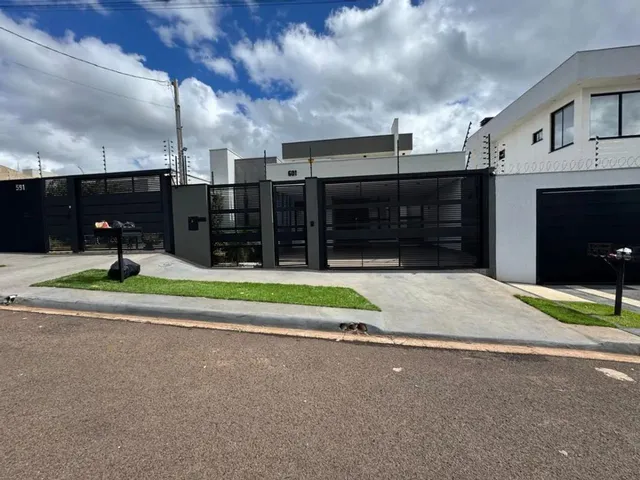 Imagem 4: Casa À Venda em Maringá, Jardim Campos, com 3 Quartos, com 130.63 M²