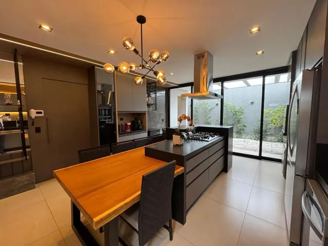 Imagem 12: Casa À Venda em Maringá, Jardim Campos, com 3 Quartos, com 130.63 M²