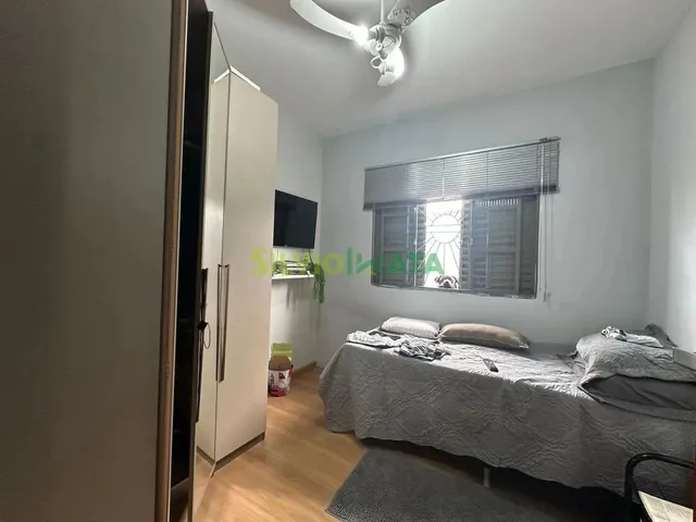 Imagem 12: Casa À Venda com 3 Quartos no Parque das Bandeiras Maringá