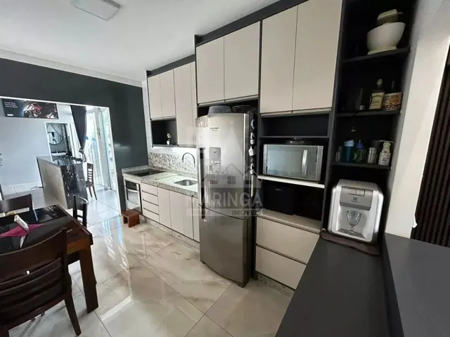 Imagem: Casa Mobiliada com Piscina e 3 Suítes no