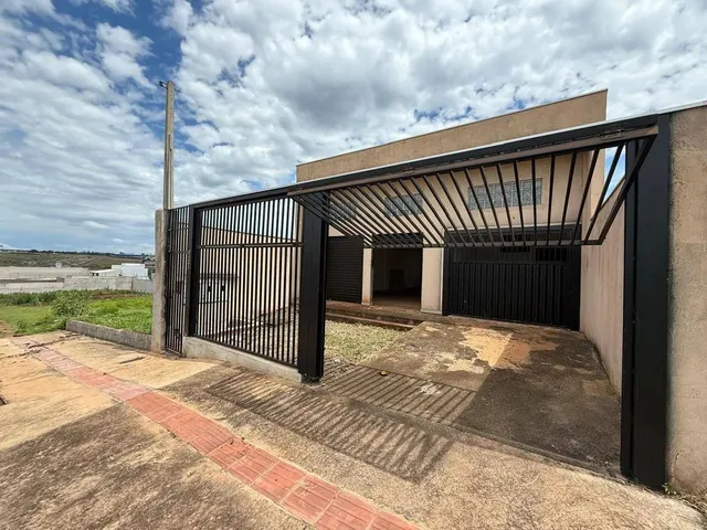 Imagem 4: Sobrado Comercial e Residencial À Venda no Jardim Espanha, 3 Quartos e 2 Suítes, 192M²