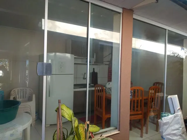 Imagem 3: Vende-Se Casa com Piscina!