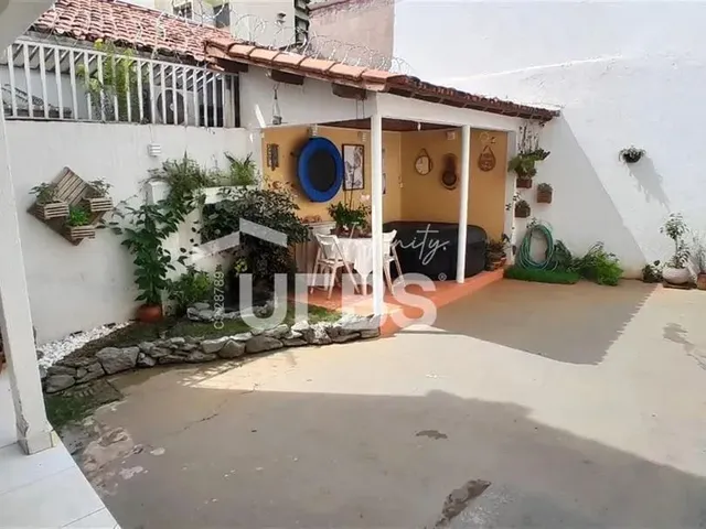 Imagem: Sobrado Piso Inferior Casa Principal com