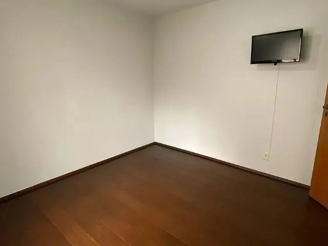 Imagem 10: Apartamento de 97 M² com 03 Quartos À Venda no Edifício Lyses no Setor Oeste Ao Lado