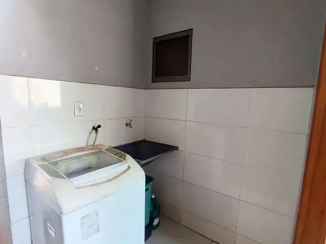 Imagem 2: Casa de Esquina Á Venda com 2 Quartos no Nova Lima em Campo Grande - Ms