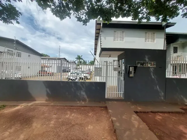 Imagem: O apartamento possui 2 Dormitórios, 1 Banheiro, 1 Vaga na