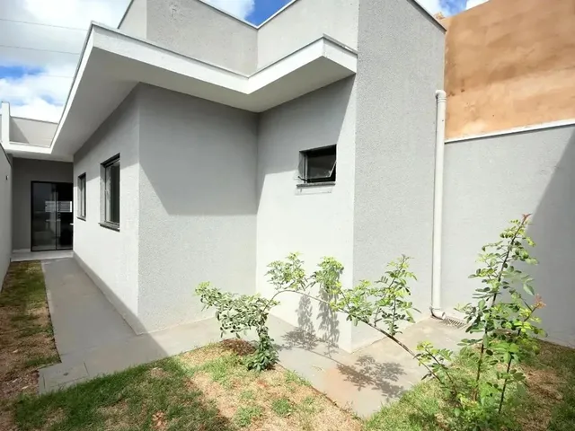 Imagem 2: Casa em Avenida Á Venda com 2 Quartos Sendo 1 Suíte, Área Gourmet no Nova Lima Em