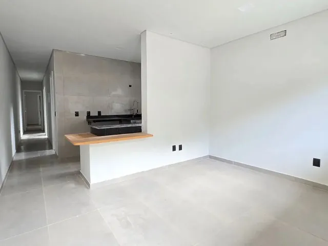 Imagem 2: Casa Á Venda com 3 Quartos Sendo 1 Suíte no Parque Dallas em Campo Grande - Ms