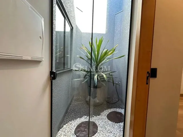 Imagem 11: Casa À Venda em Maringá, Jardim Brasil, com 3 Quartos, com 121 M²