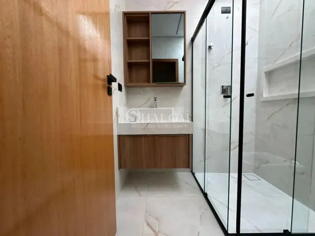 Imagem 16: Casa À Venda em Maringá, Jardim Brasil, com 3 Quartos, com 121 M²