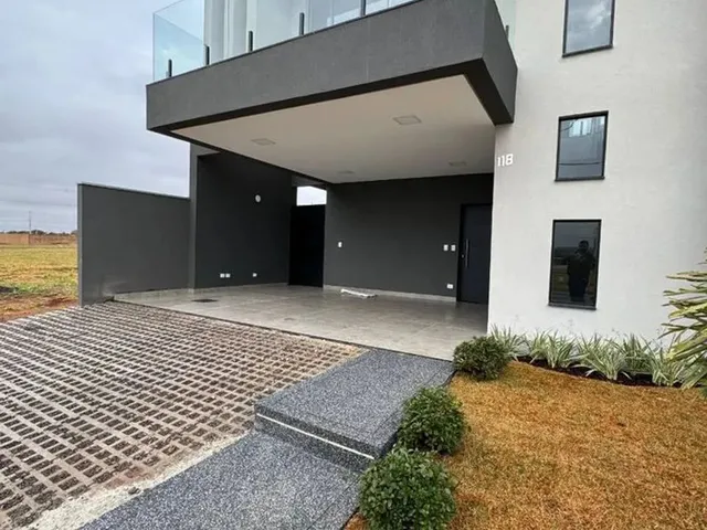 Imagem 1: Sobrado com 3 Quartos À Venda, Nova Lima - Campo Grande