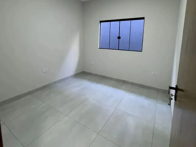 Imagem 9: Casa Á Venda com 3 Quartos Sendo 1 Suíte no Rita Vieira em Campo Grande - Ms