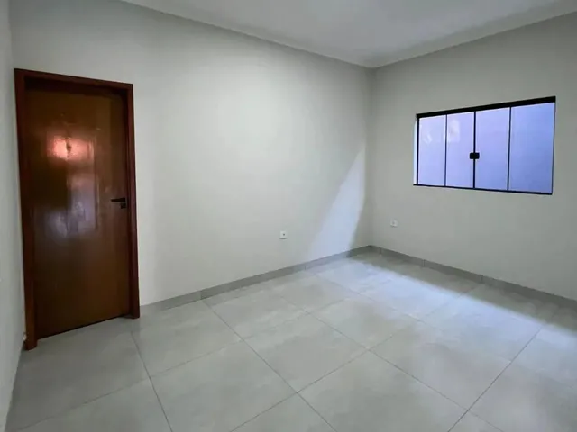 Imagem 7: Casa Á Venda com 3 Quartos Sendo 1 Suíte no Rita Vieira em Campo Grande - Ms