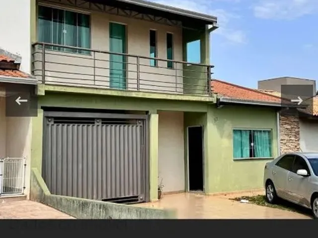 Imagem: A casa em condomínio possui 4 Dormitórios, 4 Banheiros, 3