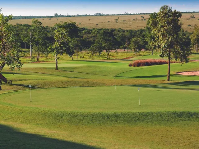 Imagem 1: Terreno Esquina Terras do Golf com 2.580M² Imperdível