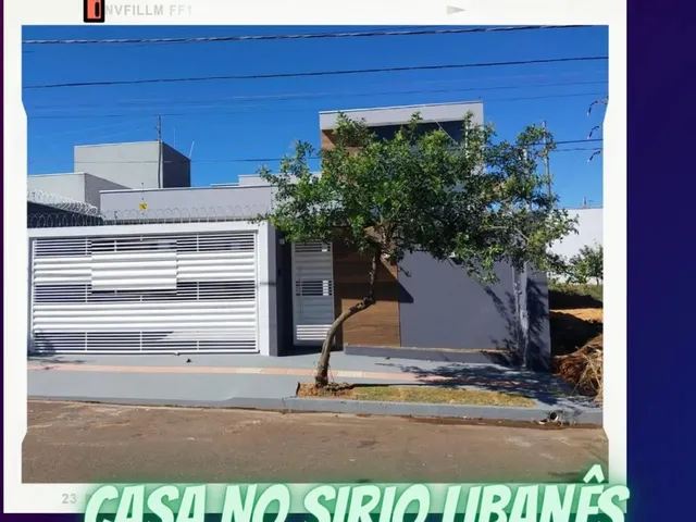 Imagem: A casa possui 2 Dormitórios, 2 Banheiros, 2 Vagas na