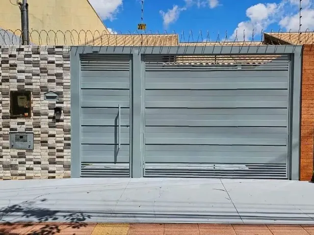 Imagem: Casa Térrea À Venda, 3 Quartos, 3 Vagas