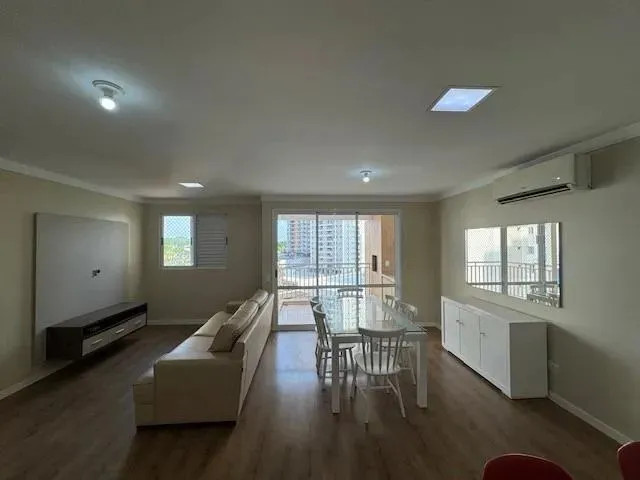 Imagem 7: Apartamento À Venda em Maringá, Zona 08, com 2 Quartos, com 87.42 M², Terraço Bela