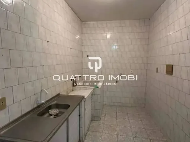 Imagem 11: Casa com 4 Quartos 1 Suítes Dependência Completa e Pontos Comerciais No