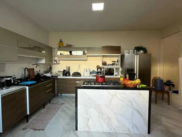 Imagem 8: Casa em Rua Pública na Aruana [27339