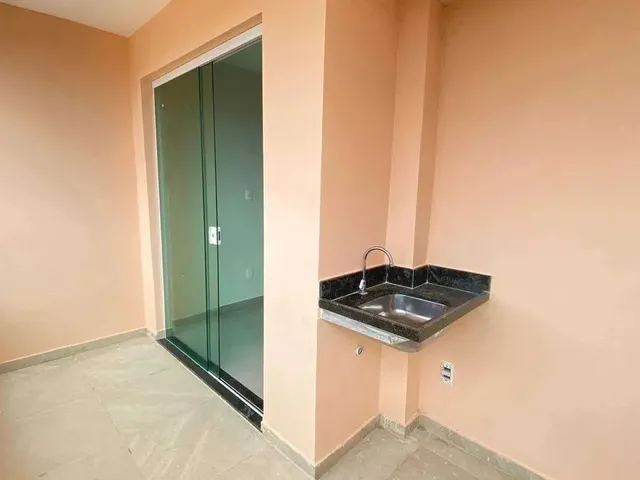 Imagem 9: Casa em Rua Pública - Coroa do Meio [27638