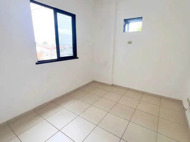 Imagem 2: Via Farol, Farolândia, Próximo a Unit [115