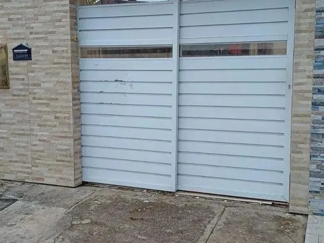 Imagem: Casa À Venda em Rua Pública, Farolândia