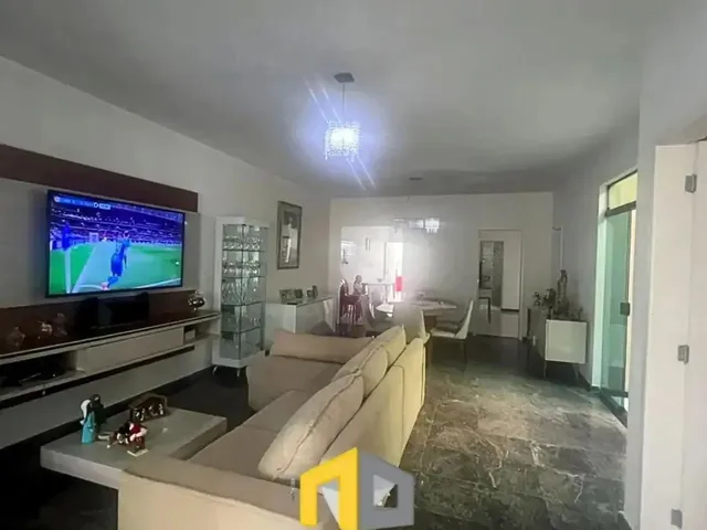 Imagem: Casa À Venda em Rua Pública, Suíça