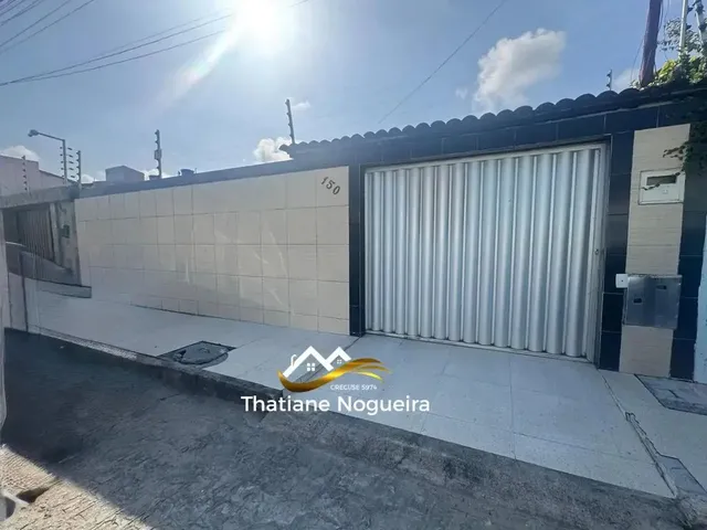 Imagem: Casa À Venda em Rua Pública, Aeroporto