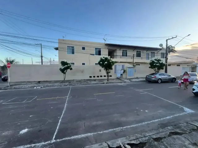 Imagem: Casa À Venda em Rua Pública, Farolândia