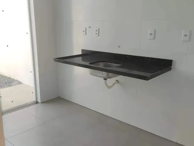 Imagem: Casa À Venda em Rua Pública, Coroa do