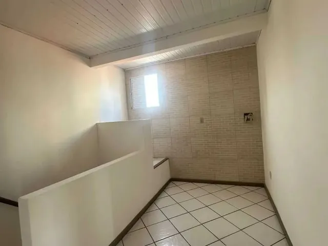 Imagem 13: Casa na Atalaia - Rua Pública [27349