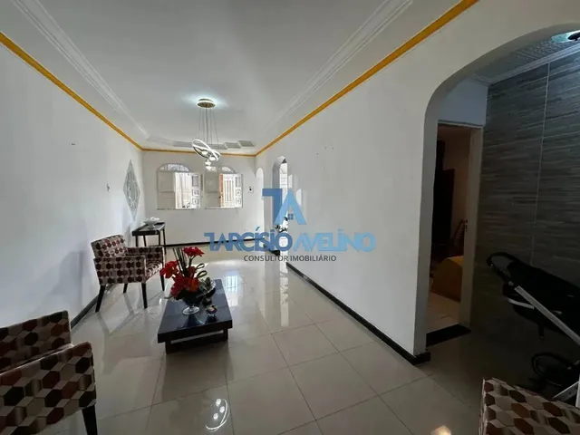 Imagem 9: Imóvel para Venda Tem 180 Metros Quadrados com 4 Quartos em...