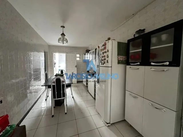 Imagem 13: Imóvel para Venda Tem 180 Metros Quadrados com 4 Quartos em...