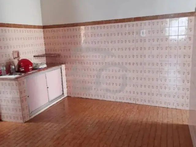 Imagem 2: Imóvel Financiável no Bairro Centro com 3 Quartos e Garagem para Venda