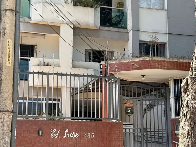 Imagem: O apartamento possui 4 Dormitórios, 3 Banheiros, 1 Vaga na